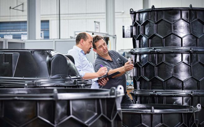 Industriefotografie Endkontrolle © Industriefotograf Thomas L. Fischer