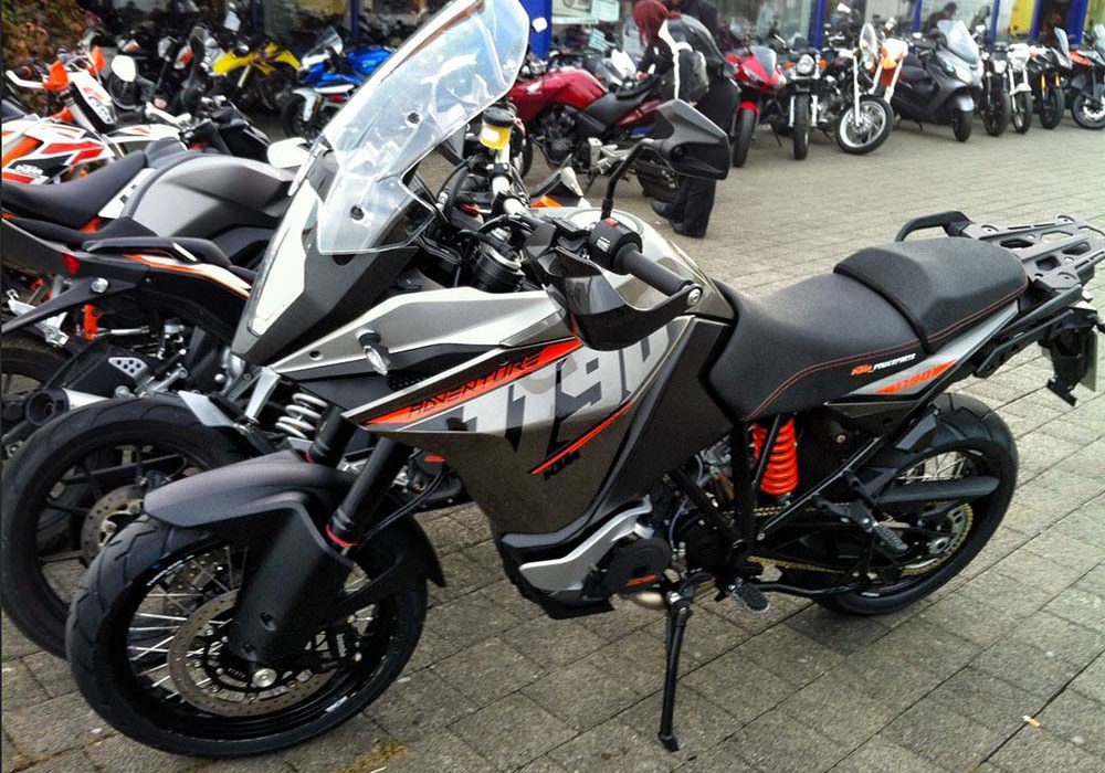 KTM 1190