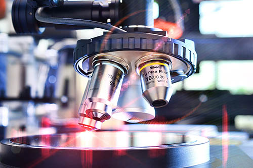 Industriefotografie Mikroskop © Industriefotograf Thomas L. Fischer Industriefotografie Mikroskop © Industriefotograf Thomas L. Fischer